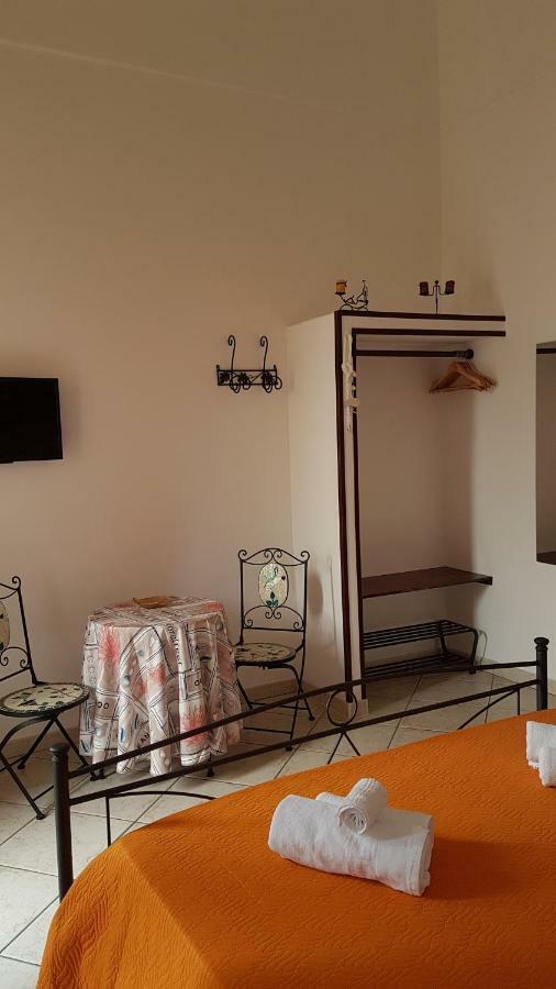 B&B Santa Lucia กัลลีโปลี ภายนอก รูปภาพ